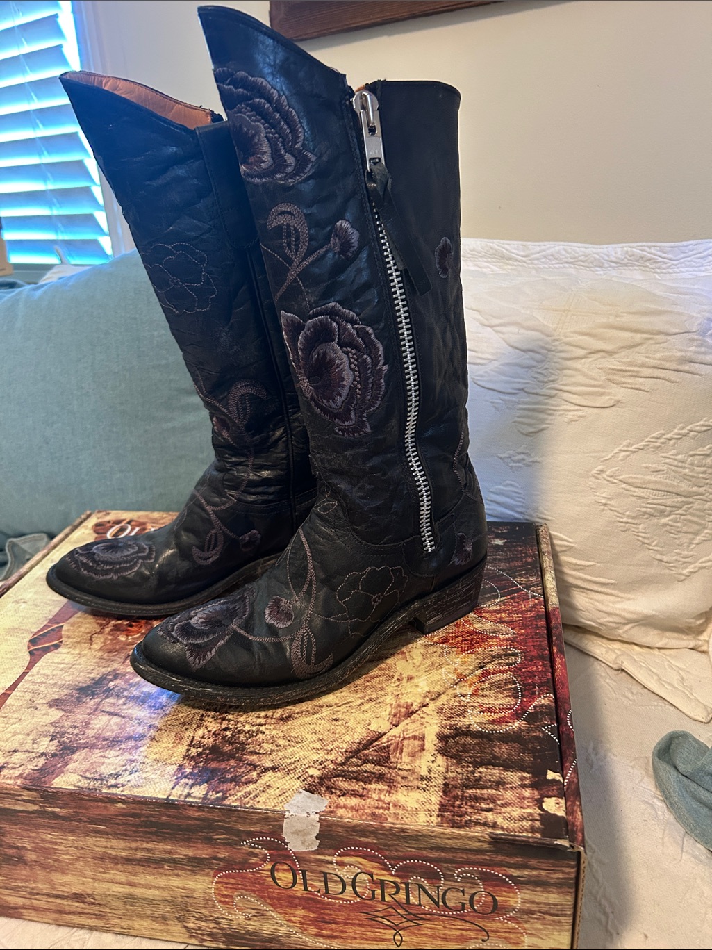 Old Gringo Black Leather Knee Boots With Floral Embroidery And Side Zip